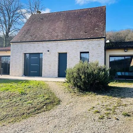 Maison Au Calme*piscine*proche Sarlat Vakantiehuis